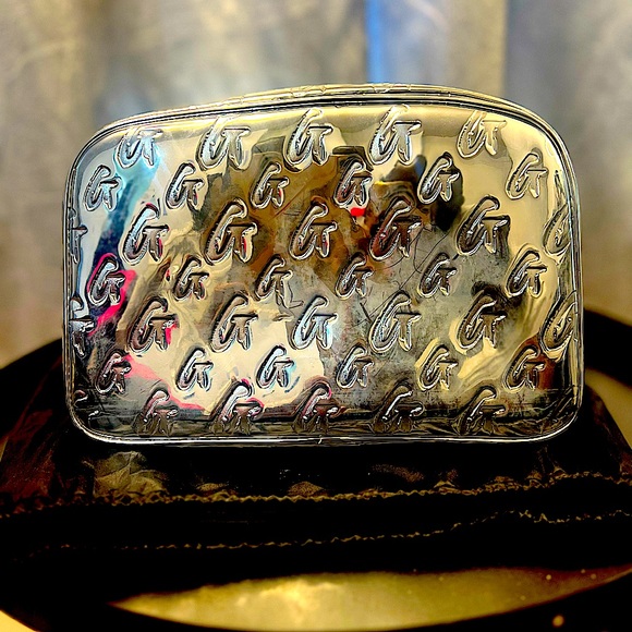 glamaholic Handbags - Glamaholic Silver Cosmetics bag